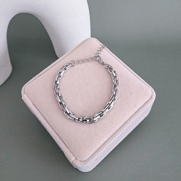 Stainless steel silver tone link bracelet new - Picture 2 of 4